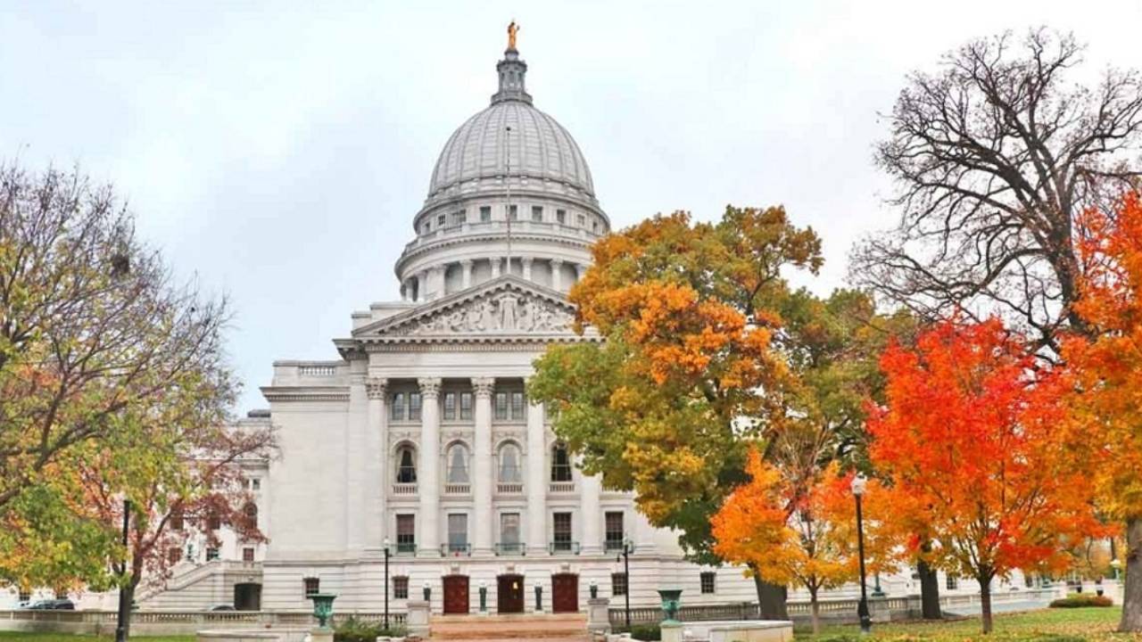 Madison, WI Housing Market Update: What Buyers Need to Know for Fall 2026 - MadCity Home Loans Resource Madison, WI Housing Market Update: What Buyers Need to Know for Fall 2026 - MadCity Home Loans Resource